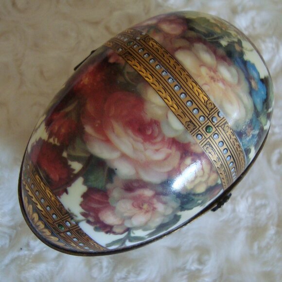 PARIS ROYAL Vintage Egg Ceramic Trinket Box - Picture 6 of 8
